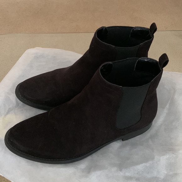 Ladies Boots - Picture 2 of 8